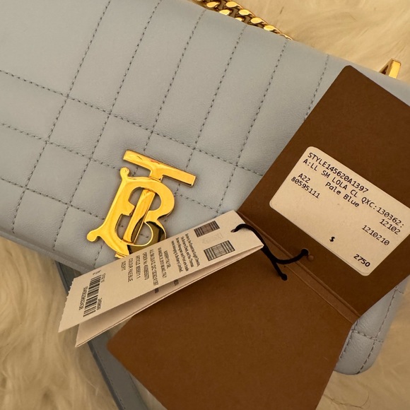 Burberry purse - Picture 5 of 6